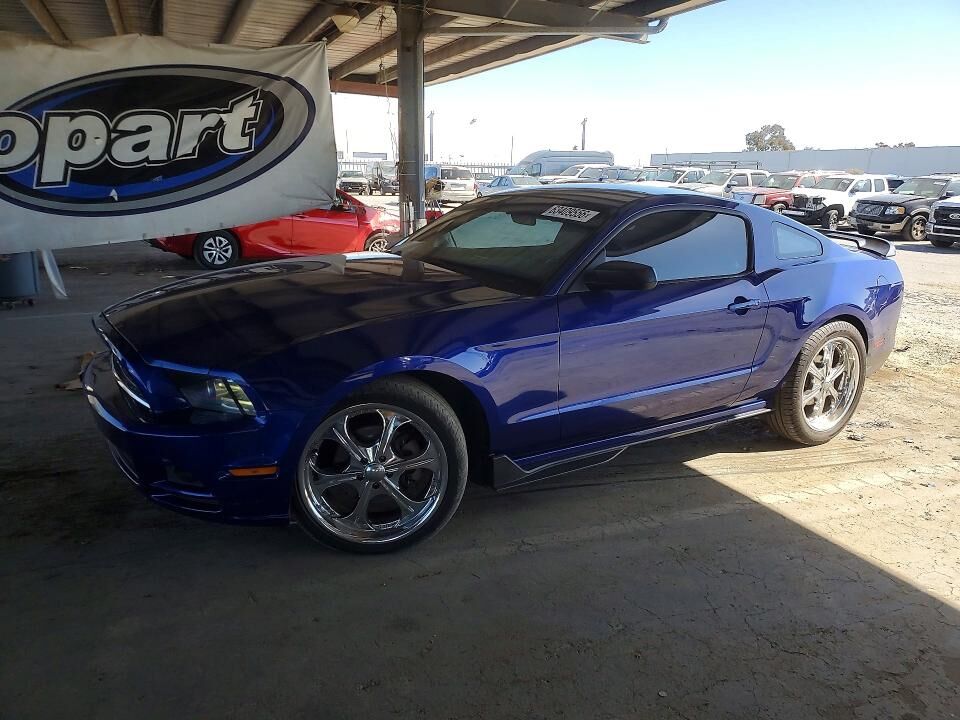 2013 FORD Mustang