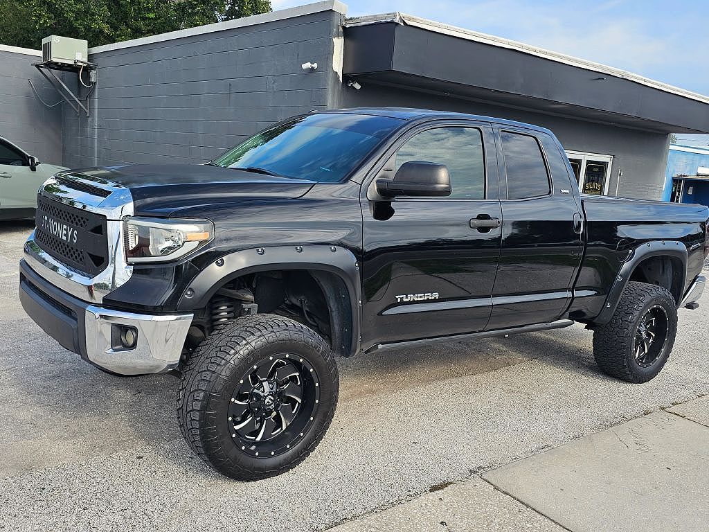 2014 TOYOTA Tundra