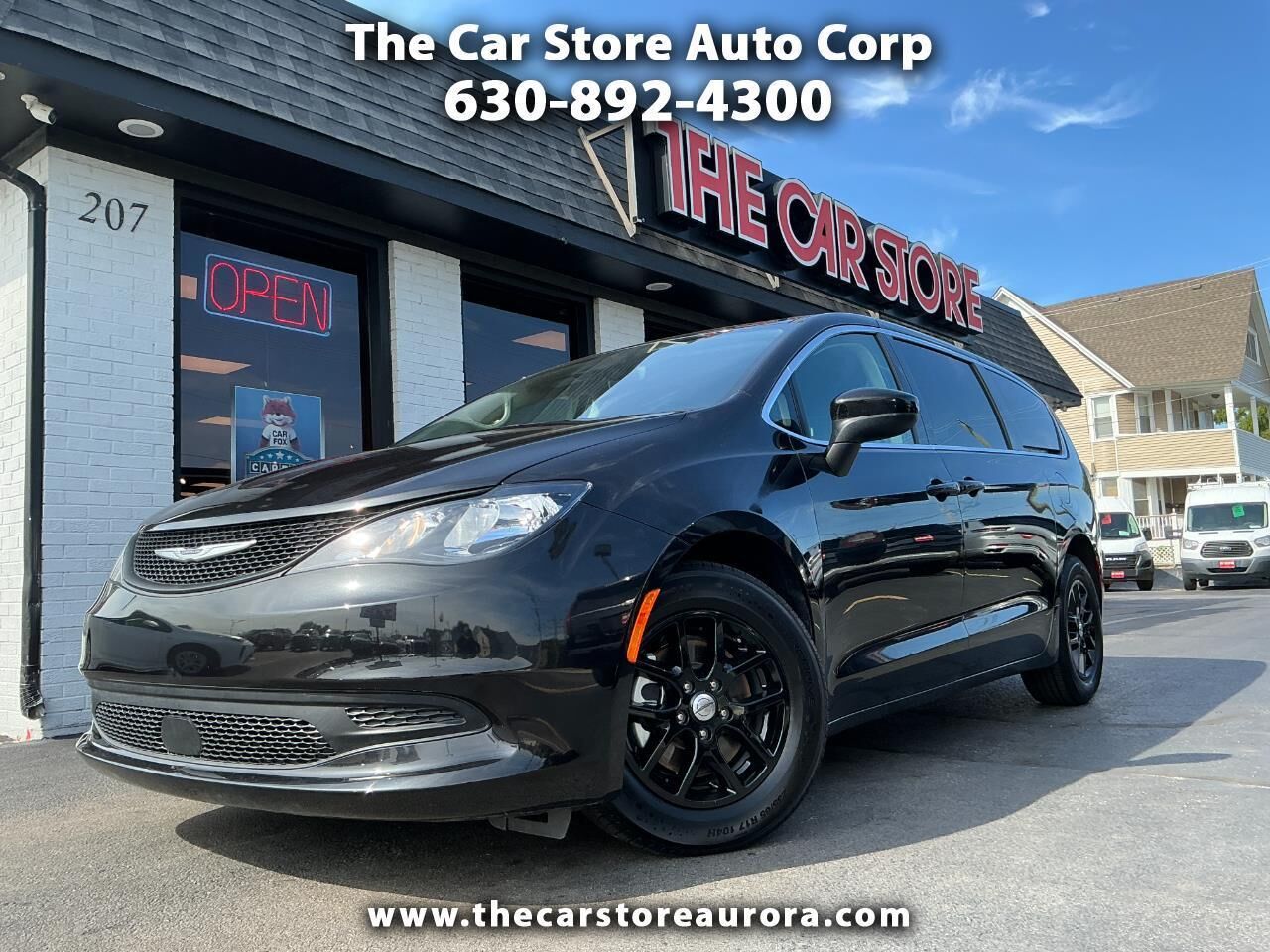 2023 CHRYSLER Voyager