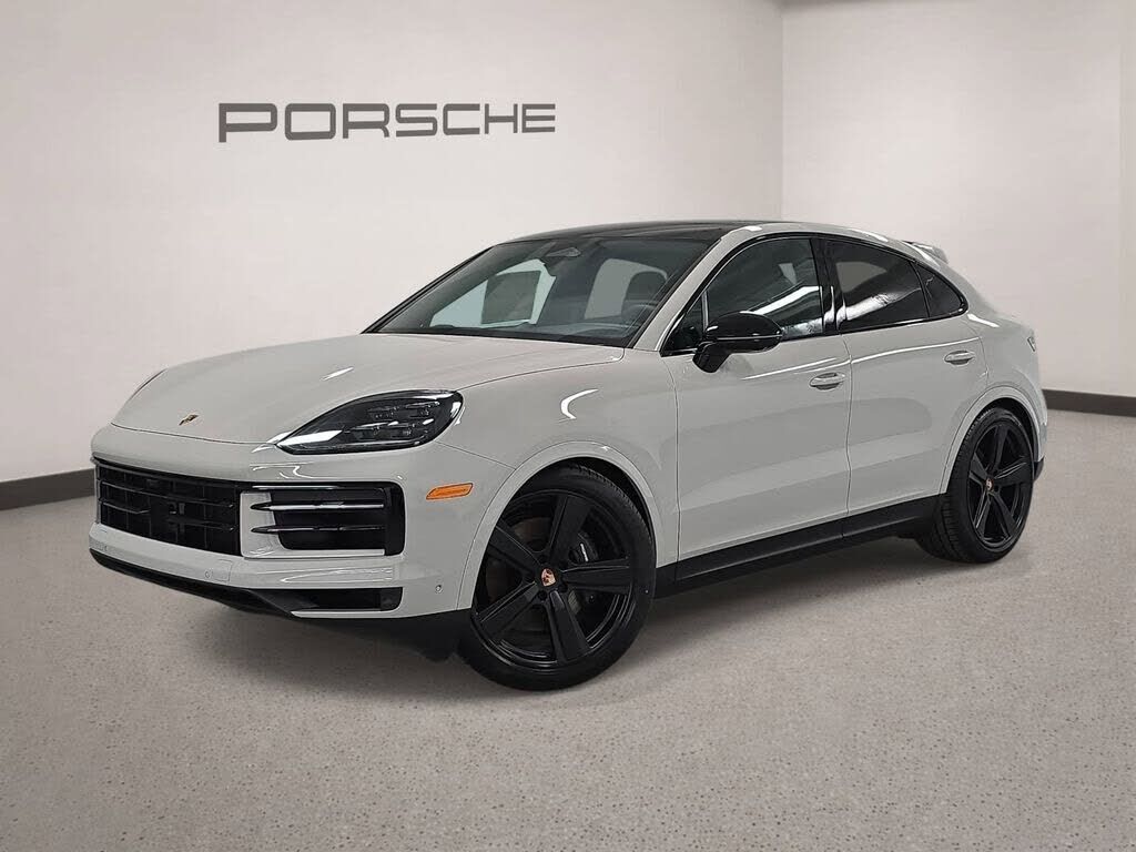 2026 PORSCHE Cayenne