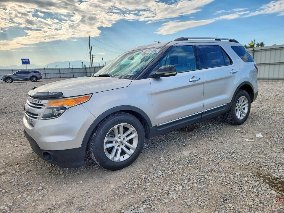 2011 FORD Explorer