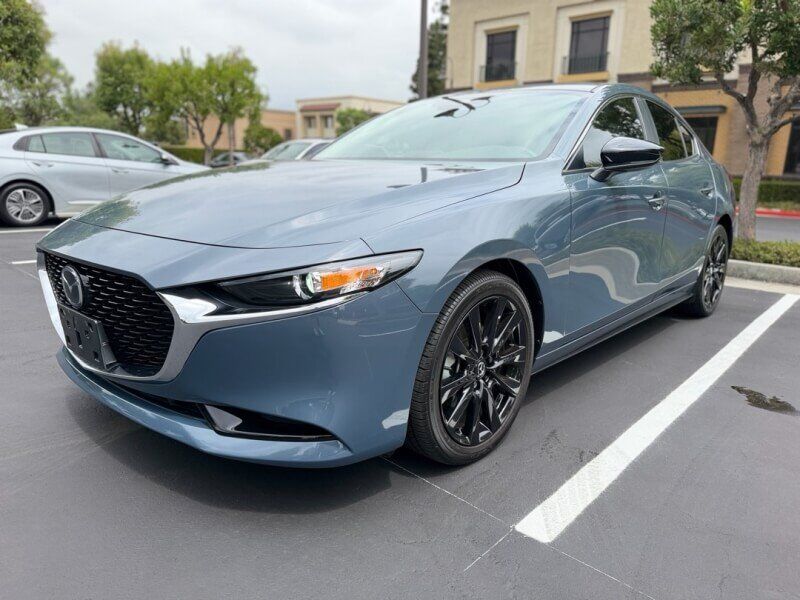 2024 MAZDA Mazda3