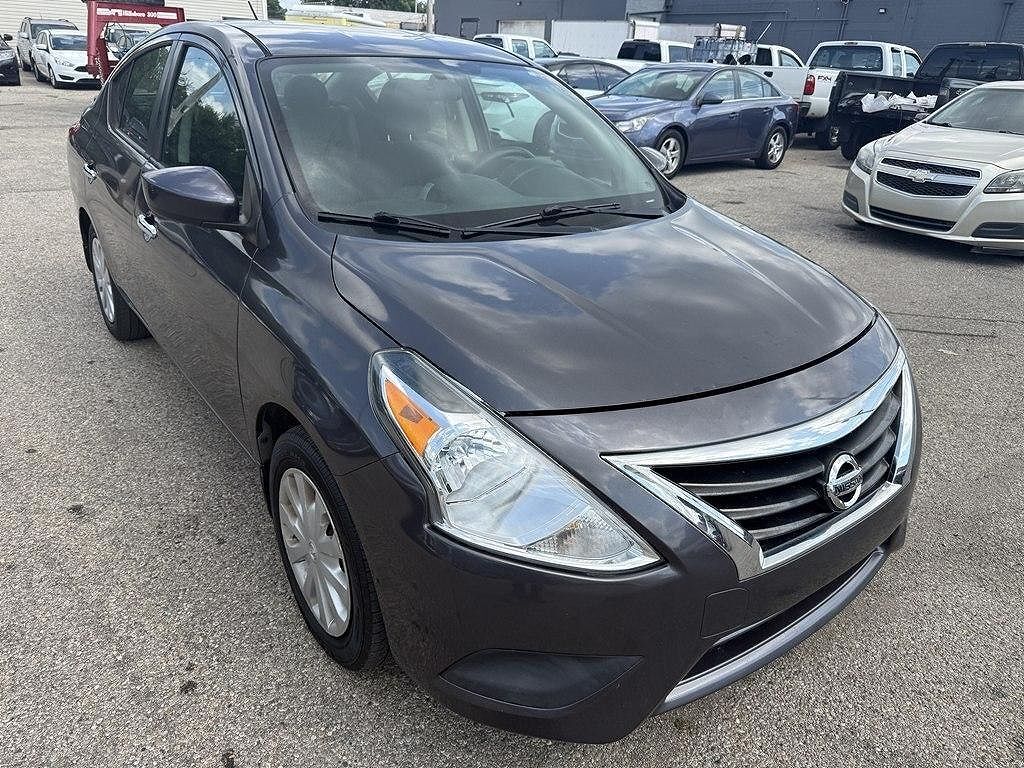 2015 NISSAN Versa