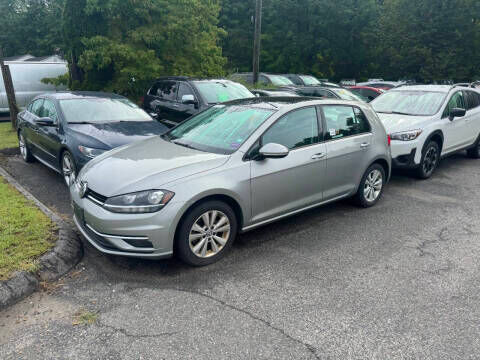 2018 VOLKSWAGEN Golf