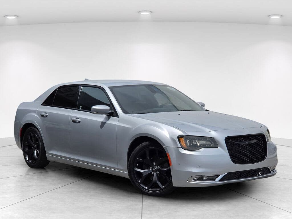 2021 CHRYSLER 300