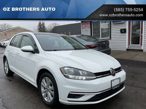 2021 VOLKSWAGEN Golf