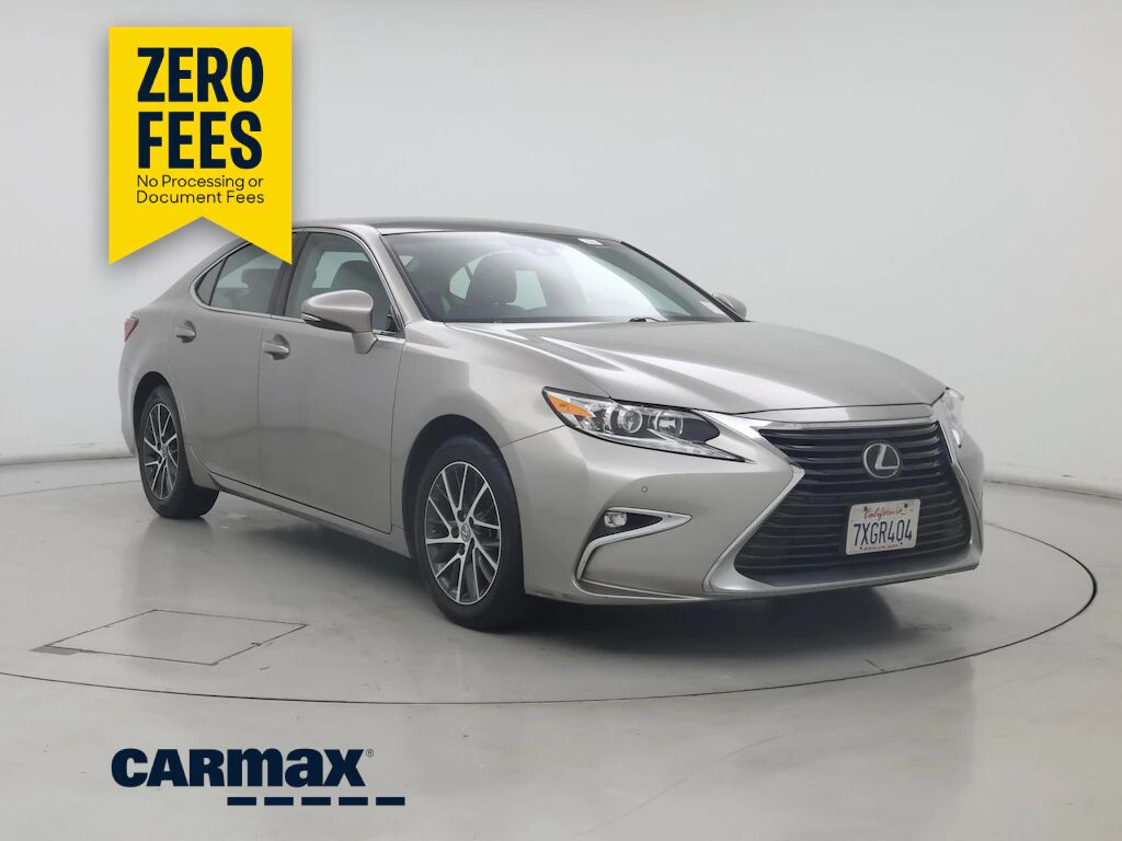 2017 LEXUS ES