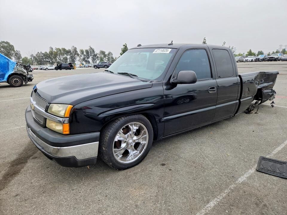 2004 CHEVROLET Silverado