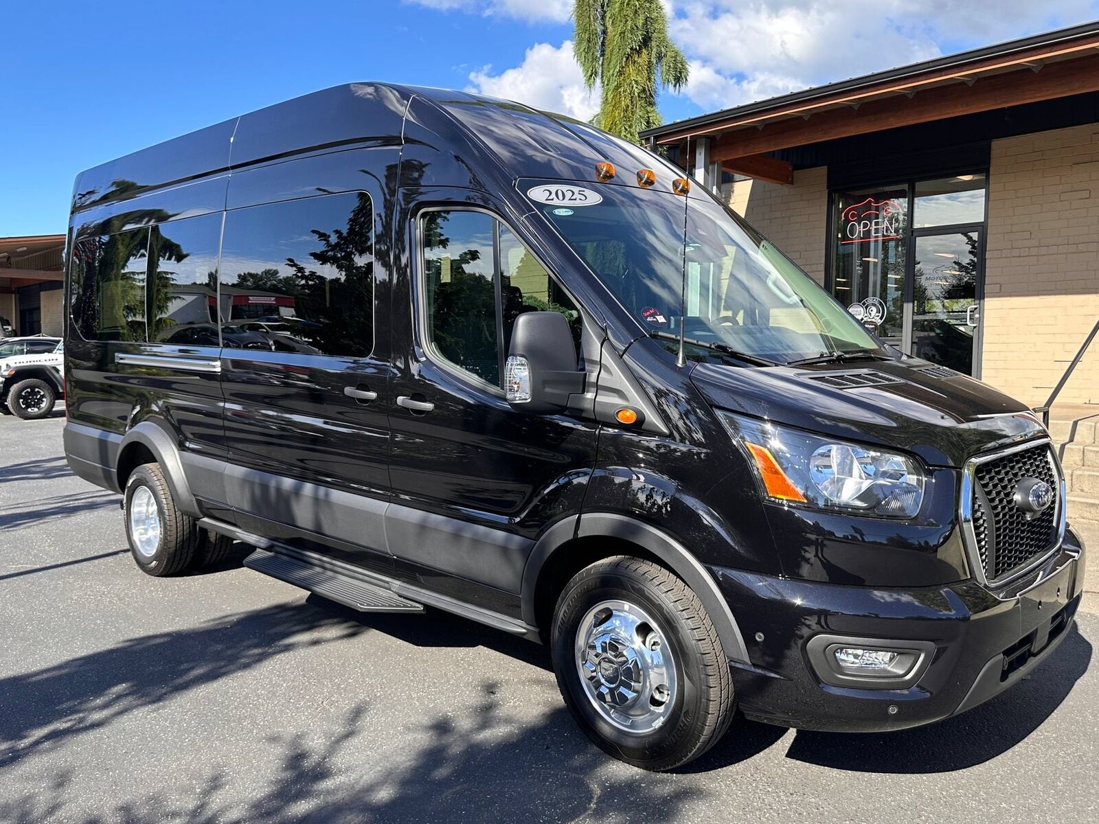 2025 FORD Transit