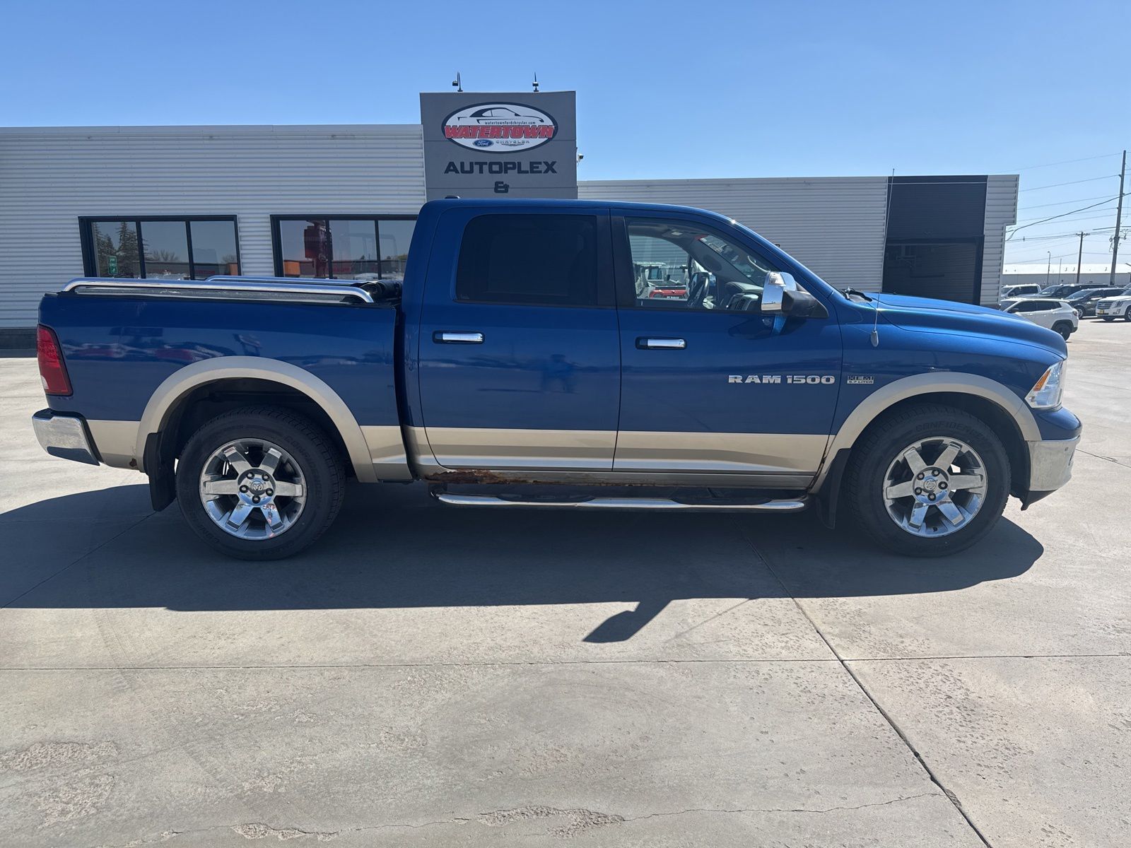 2011 DODGE Ram