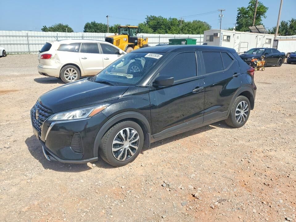 2024 NISSAN Kicks