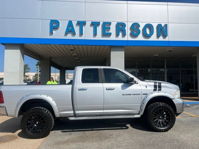 2011 DODGE Ram