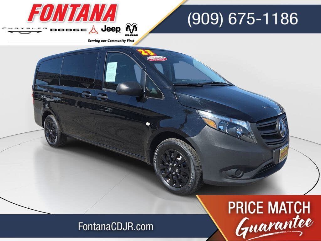2023 MERCEDES-BENZ METRIS