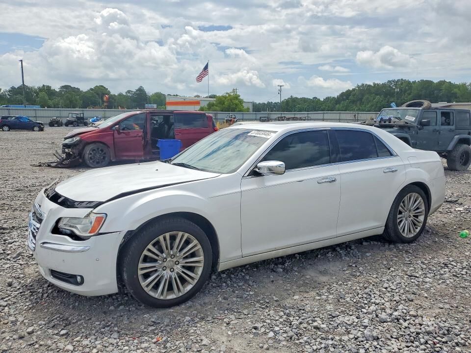 2011 CHRYSLER 300C