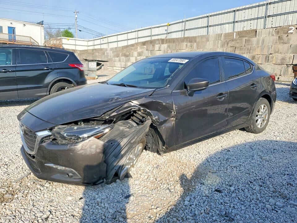 2017 MAZDA Mazda3