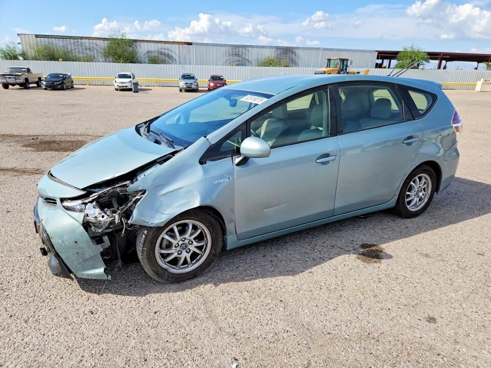 2015 TOYOTA Prius