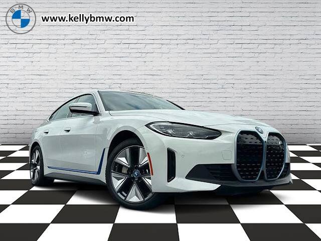2023 BMW i4