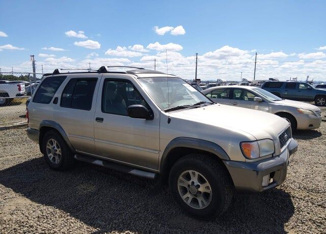 2001 NISSAN Pathfinder