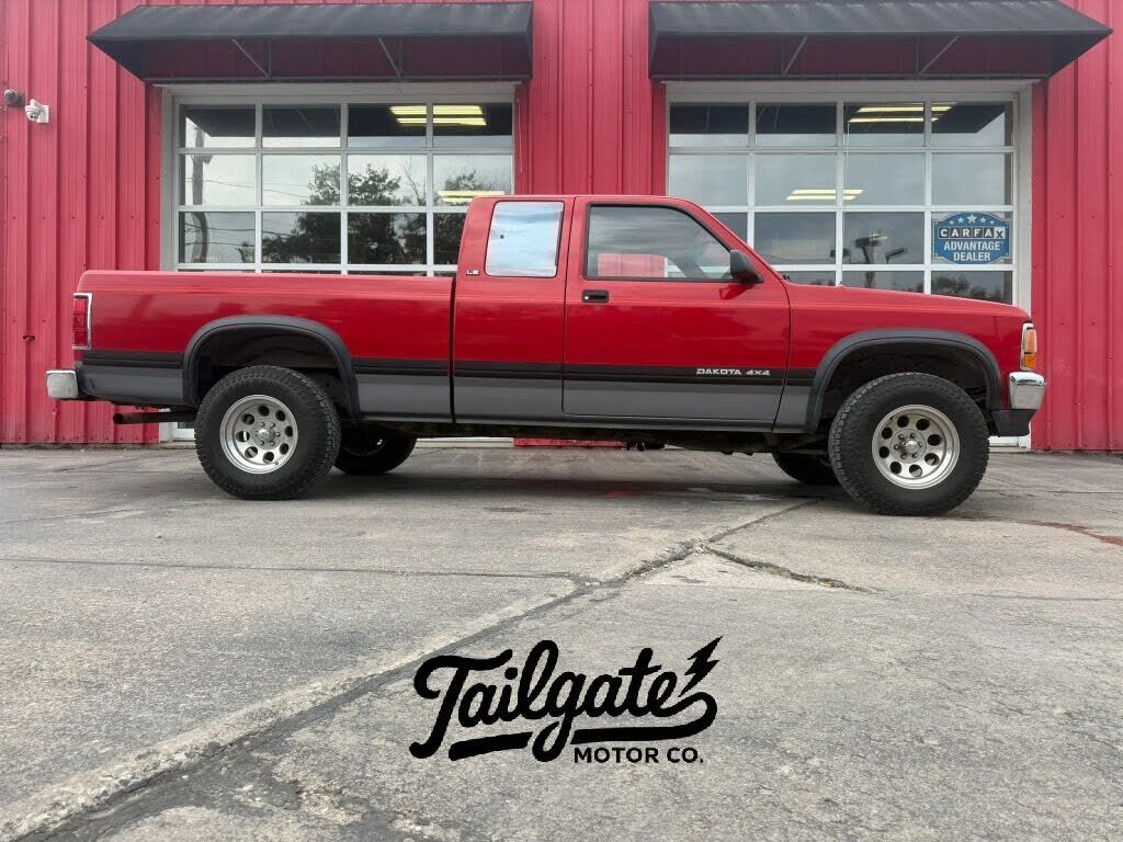 1993 DODGE Dakota