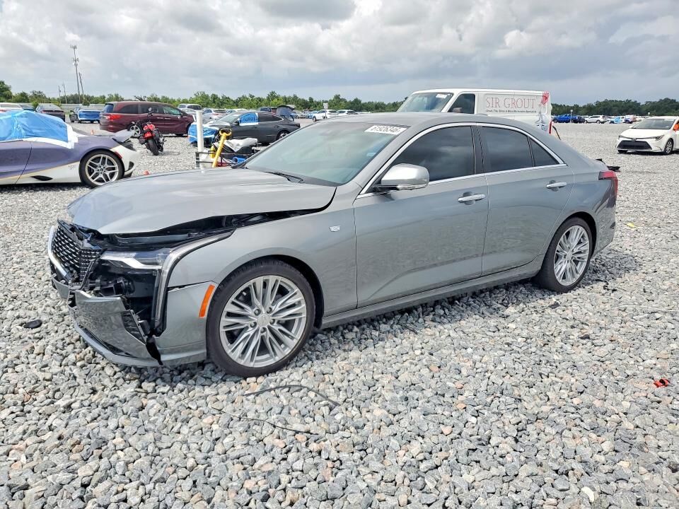 2023 CADILLAC CT4