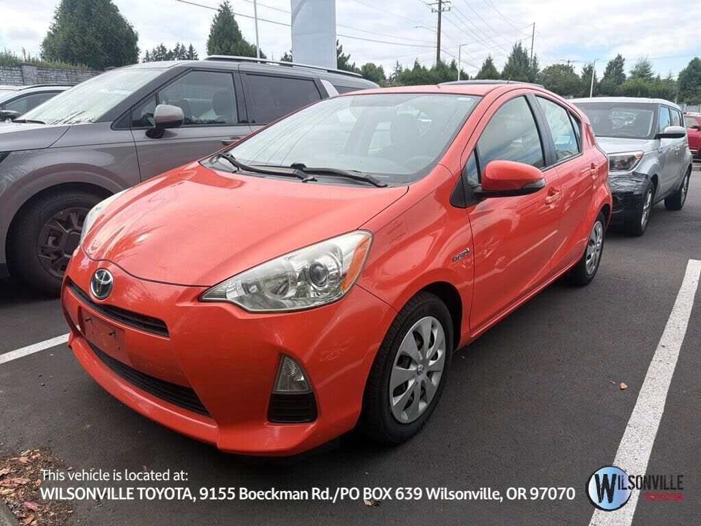 2012 TOYOTA Prius