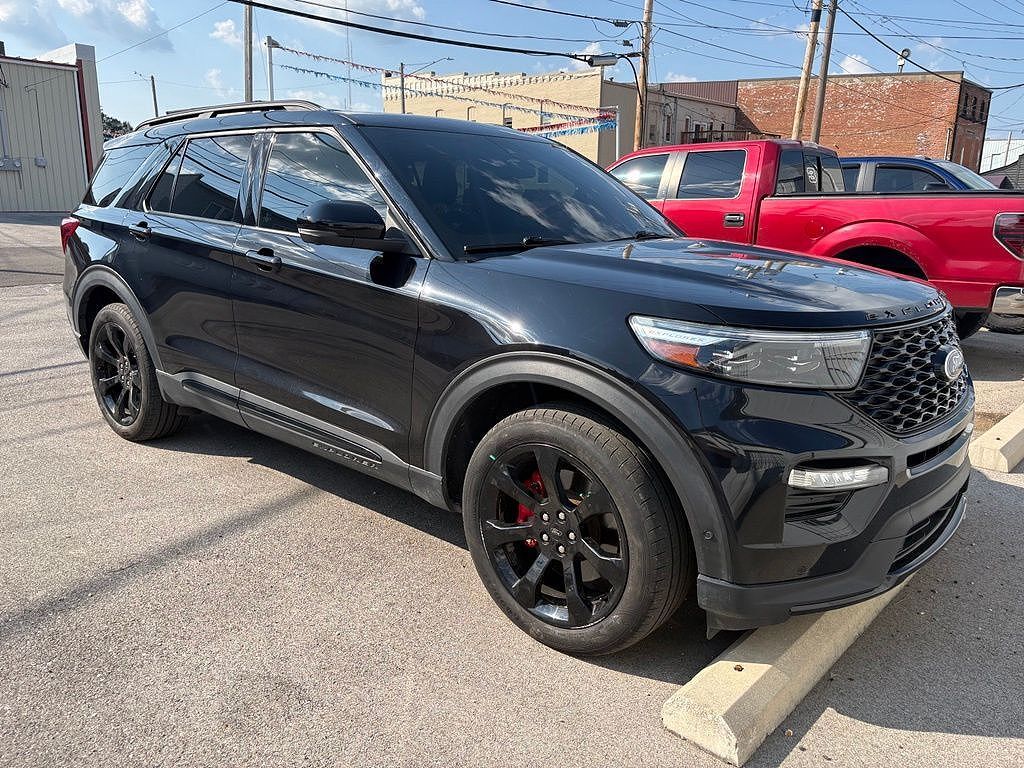 2021 FORD Explorer