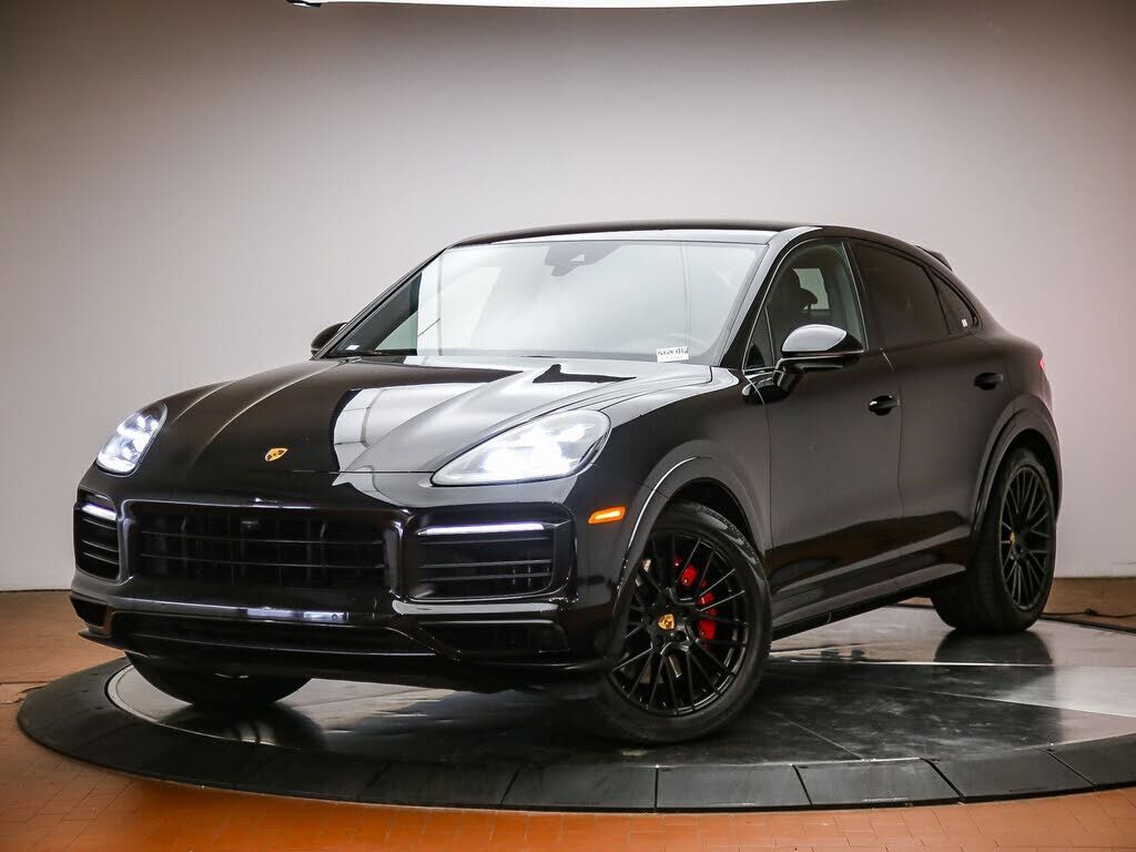 2023 PORSCHE Cayenne