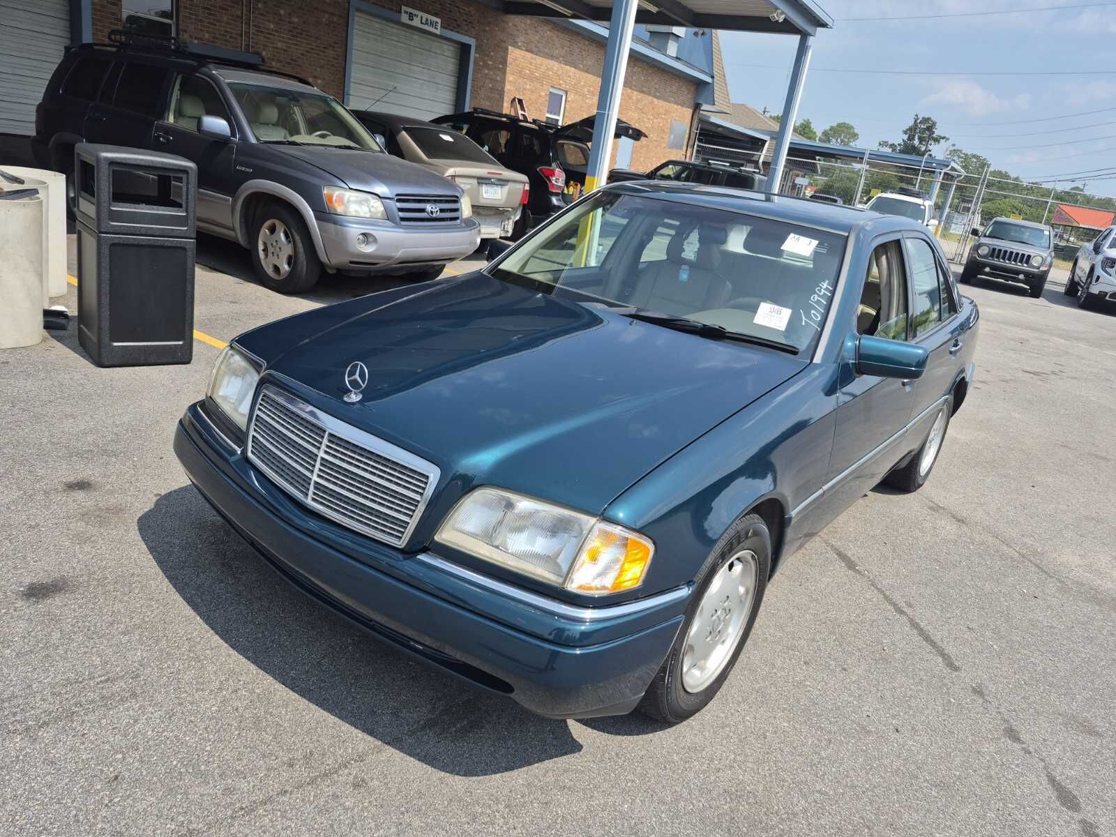 Mercedes-Benz C-Class