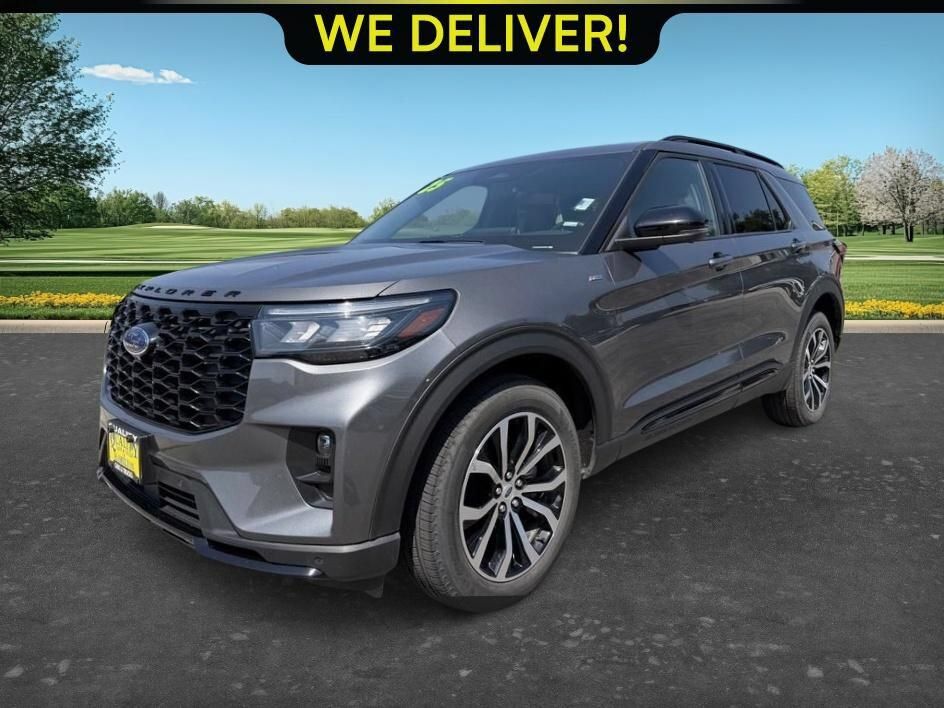 2025 FORD Explorer