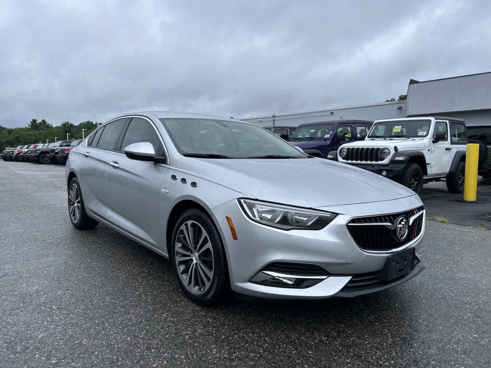 2018 BUICK Regal