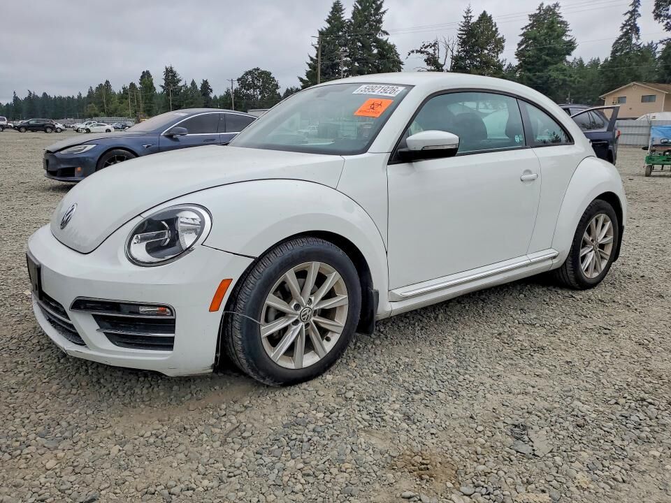2017 VOLKSWAGEN Beetle