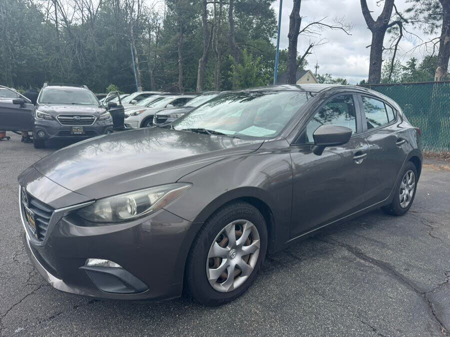 2016 MAZDA Mazda3