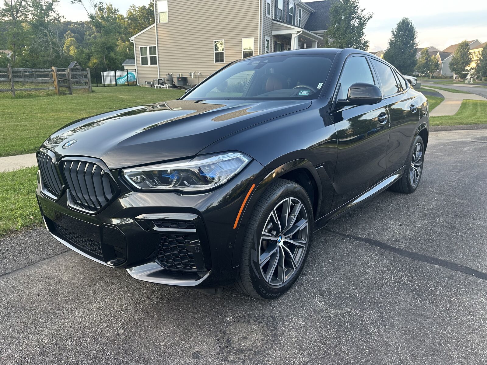 2023 BMW X6