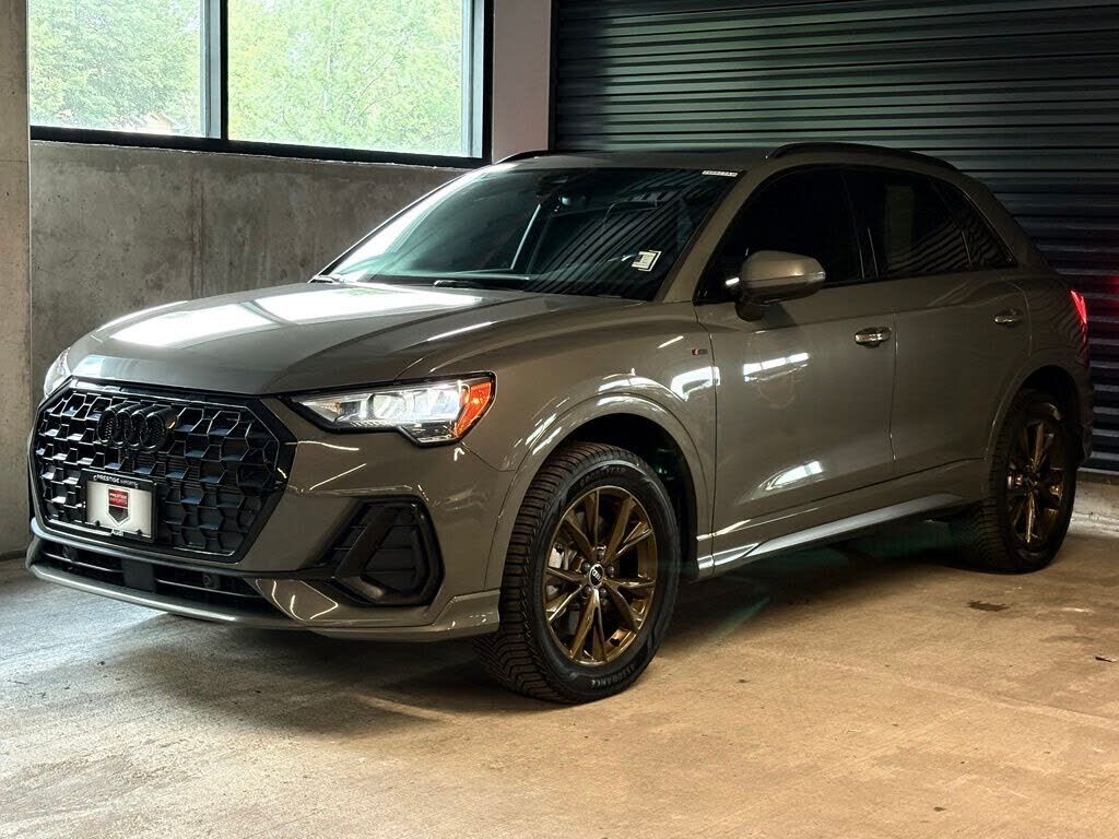 2022 AUDI Q3