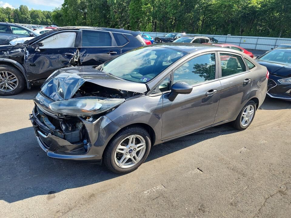 2018 FORD Fiesta