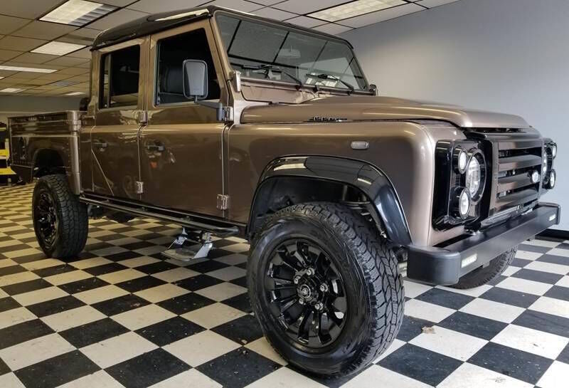 1997 LAND ROVER Defender