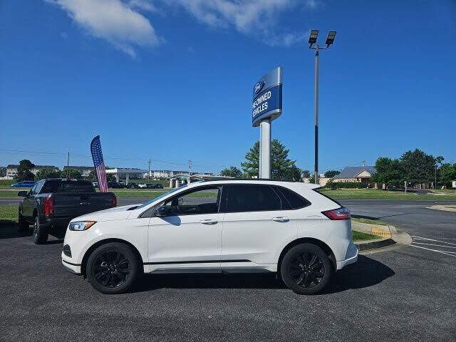 2022 FORD Edge