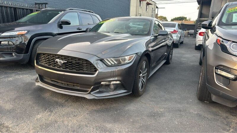 2015 FORD Mustang