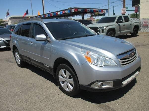 2012 SUBARU Outback