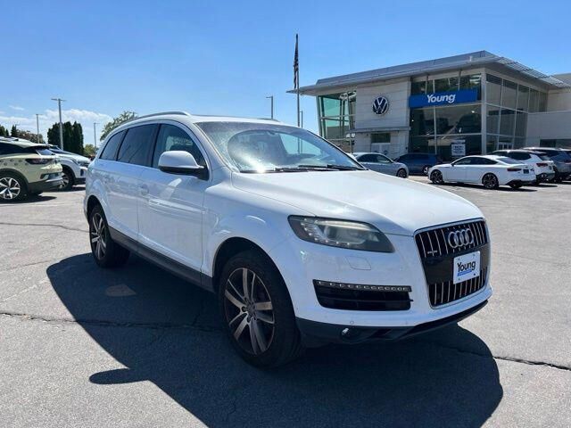 2012 AUDI Q7