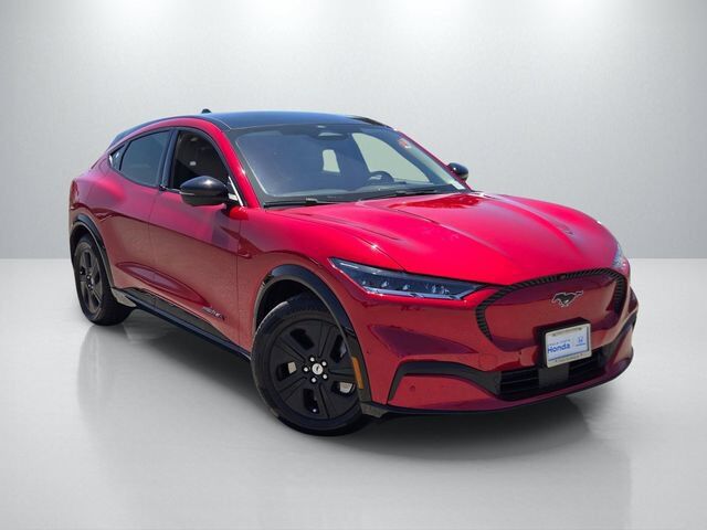2022 FORD Mach-E