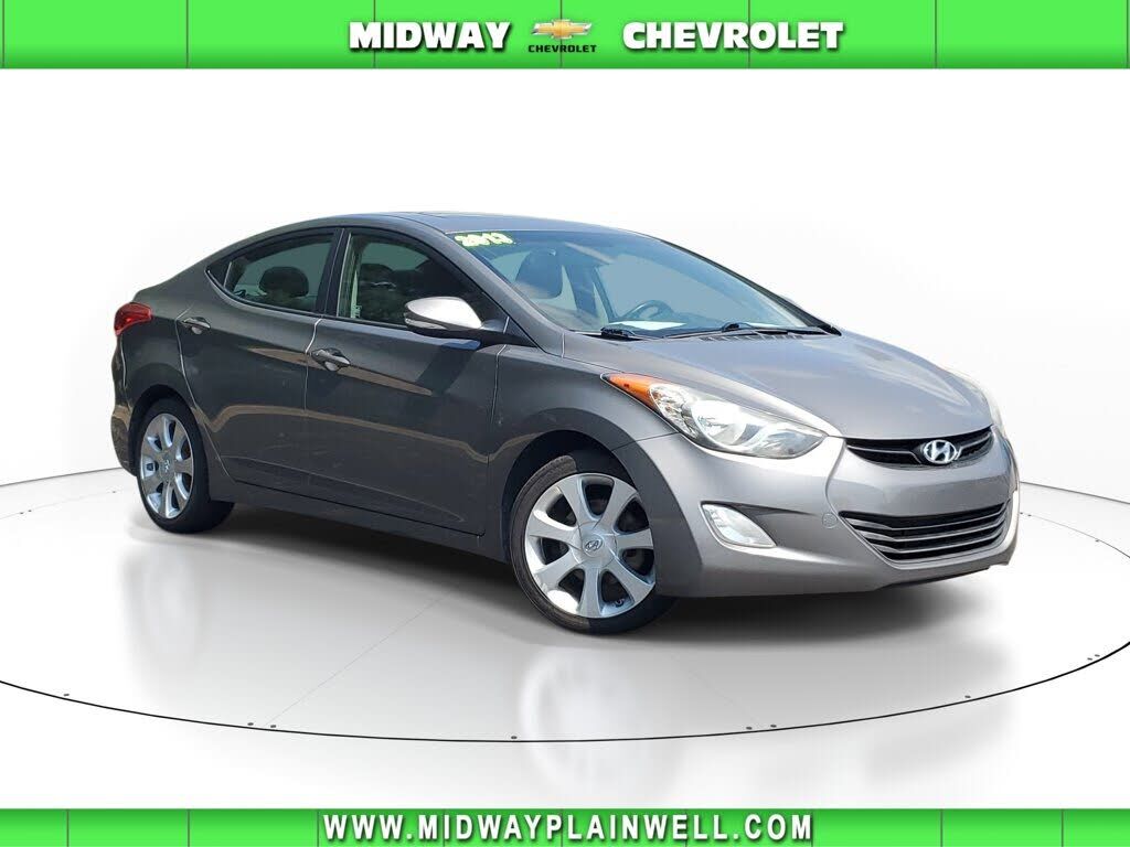 2013 HYUNDAI Elantra