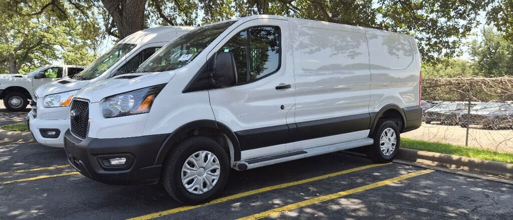 2025 FORD Transit