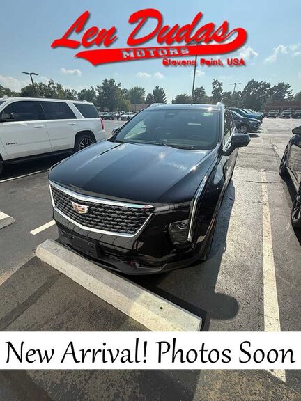 2025 CADILLAC XT4