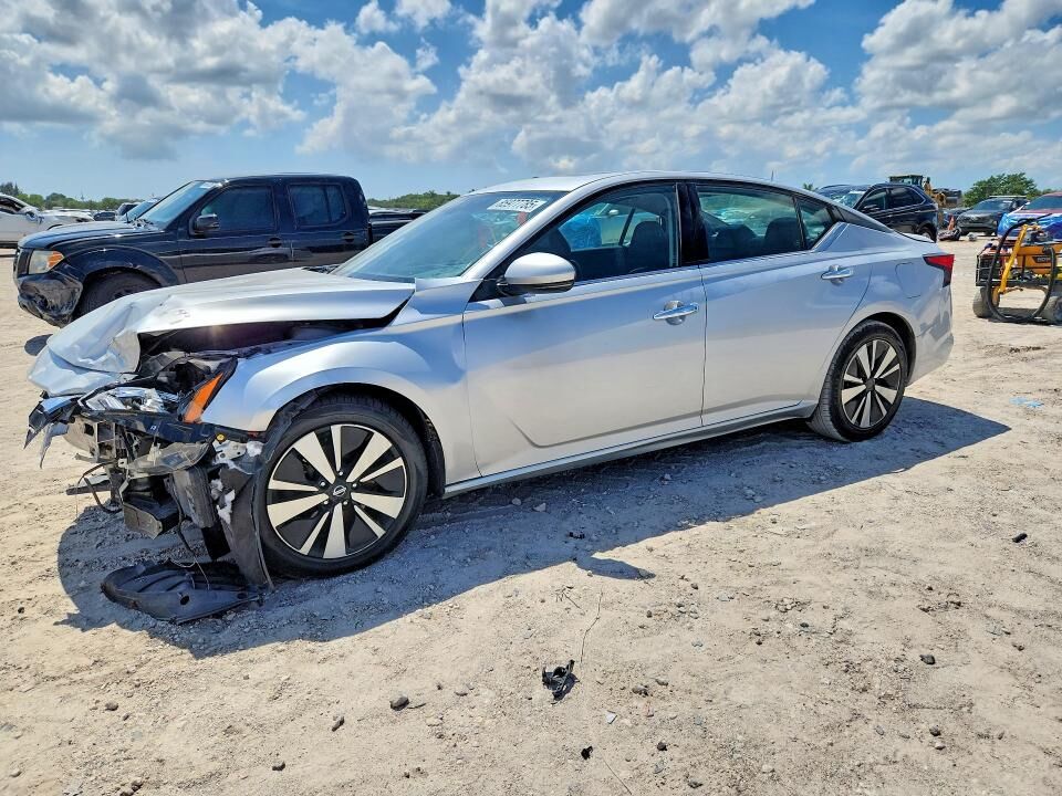 2019 NISSAN Altima