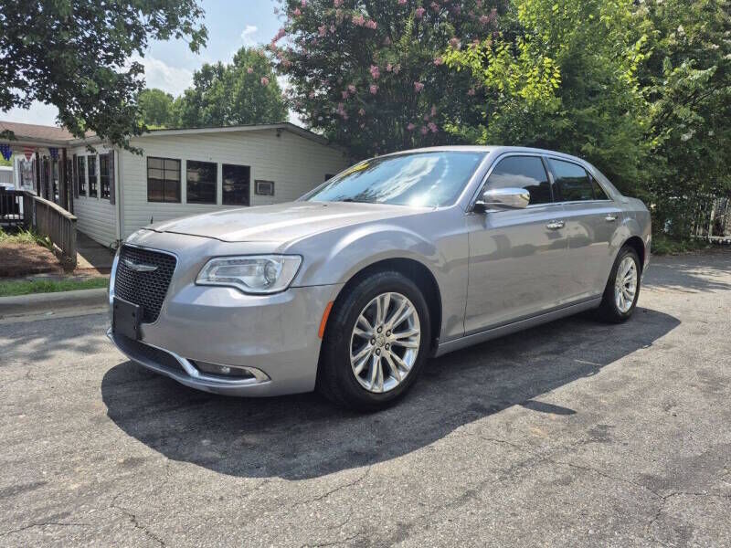 2016 CHRYSLER 300