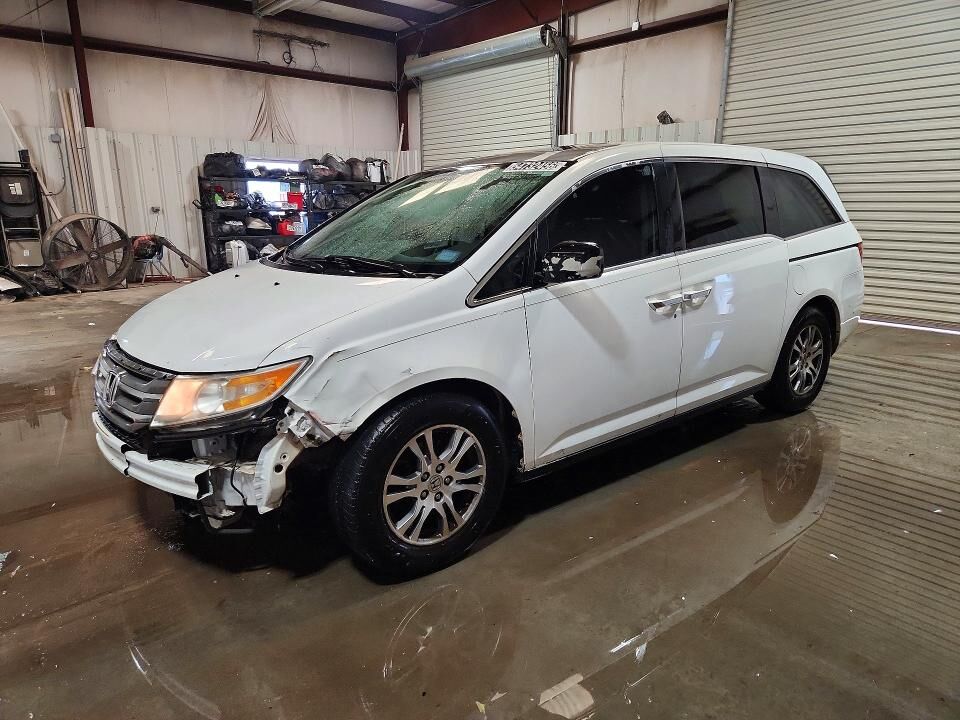 2013 HONDA Odyssey