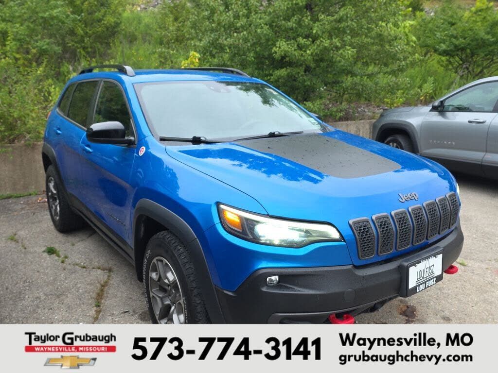 2022 JEEP Cherokee