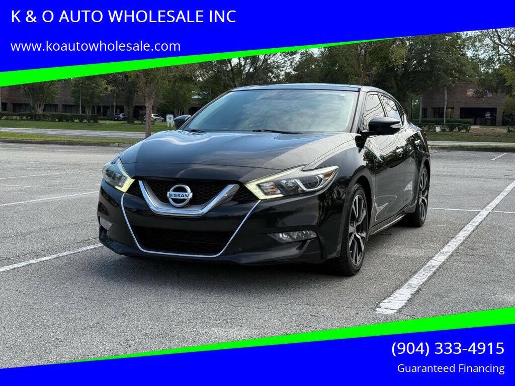 2017 NISSAN Maxima