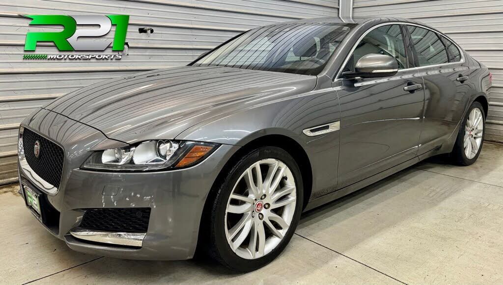 2016 JAGUAR XF